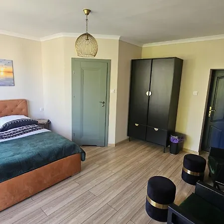 W Ustce Lipa By Zilla Гостевой дом Устка