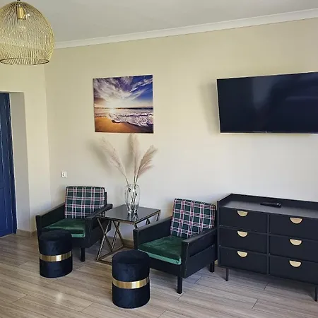 W Ustce Lipa By Zilla Устка